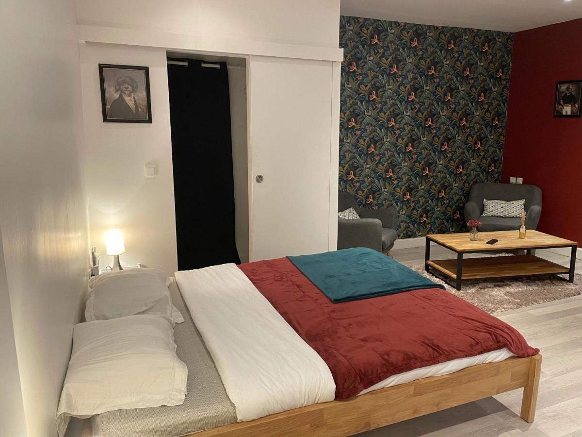 Le Relais Du Petit Lion Blois Exterior foto